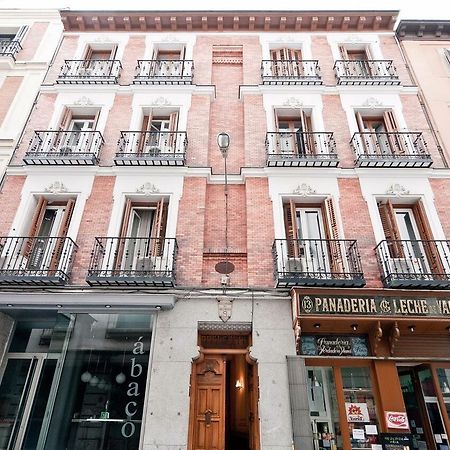 Hostal Las Cortes Madrid Bagian luar foto